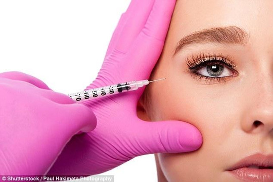 Cảnh báo nguy cơ 'mù mắt vĩnh viễn' khi tiêm thuốc làm căng da mặt