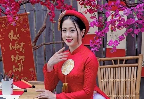  Lê Thị Mai Nhi, Thí sinh Vòng Chung kết Hoa khôi Nam Bộ 2017: 'Hãy tự tin thể hiện bản thân mình'