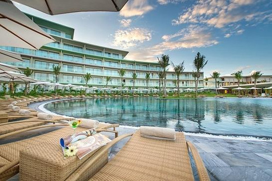 Tiện ích khu khách sạn - resort FLC Sầm Sơn độc lập với tiện ích khu biệt thự cư dân L’amoura