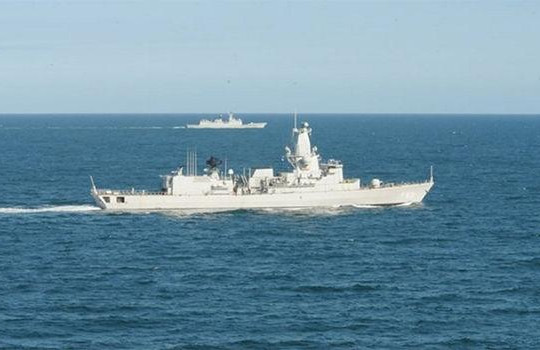 Tàu chiến Trung Quốc bị hải quân 3 nước NATO theo sát 'hộ tống'