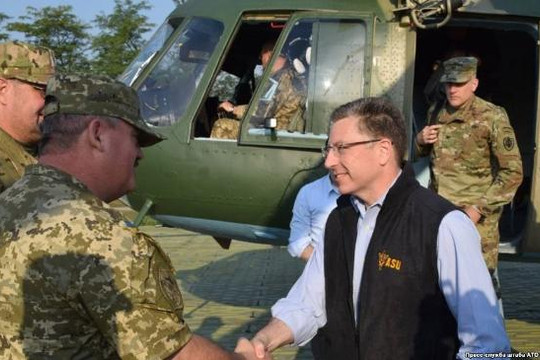 Đặc sứ Mỹ đổ tội Nga gây ‘chiến tranh nóng’ ở đông Ukraine