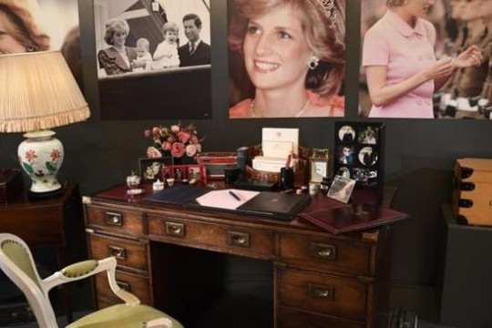 Khám phá căn phòng riêng của Công nương Diana sau 20 năm mất