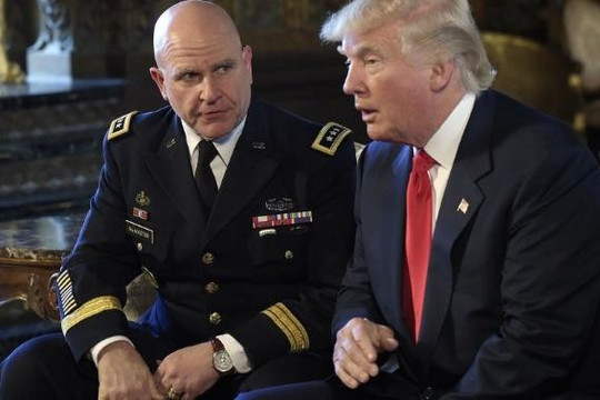 Tổng thống Mỹ sẽ đuổi việc Cố vấn an ninh quốc gia?