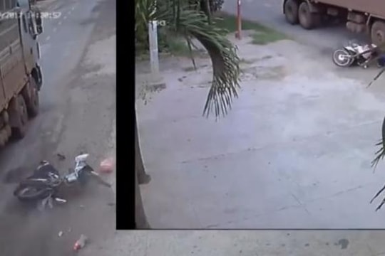 Xe tải bỏ chạy sau khi tông ngã xe máy