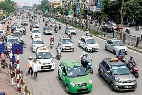 Hà Nội đề xuất tất cả các hãng taxi chung một màu sơn từ 2018