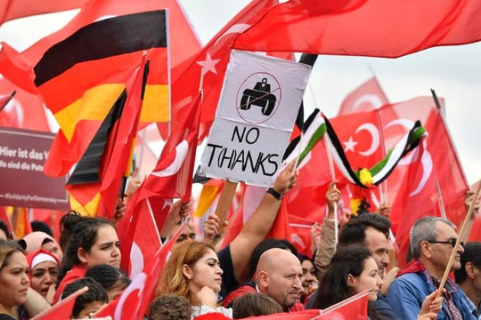 Thổ Nhĩ Kỳ xuống nước trong căng thẳng ngoại giao với Đức