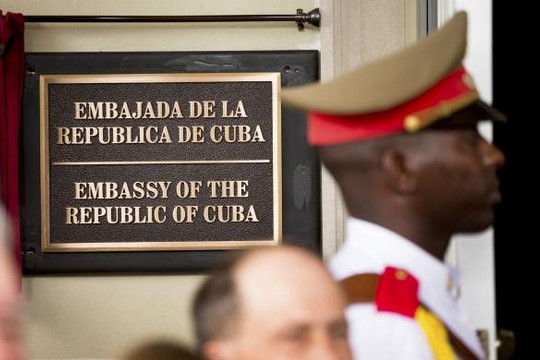 Vì sao nhân viên Sứ quán Mỹ ở Cuba bị điếc nặng