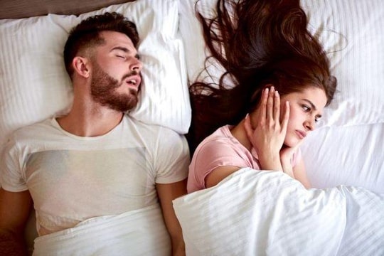 Ngủ ngáy làm tăng nguy cơ mất trí nhớ