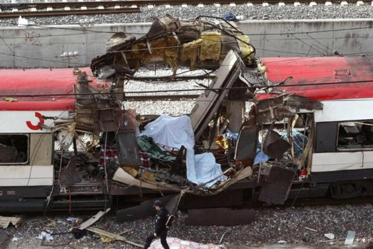 Khủng bố Al-Qeada âm mưu tấn công nhà ga xe lửa Mỹ