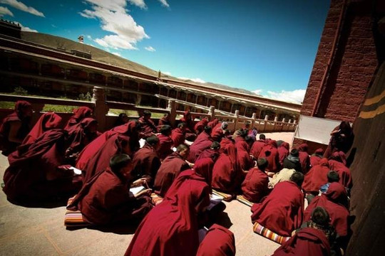 Tu viện Sakya, nơi nắm giữ kho báu của Phật giáo Tây Tạng