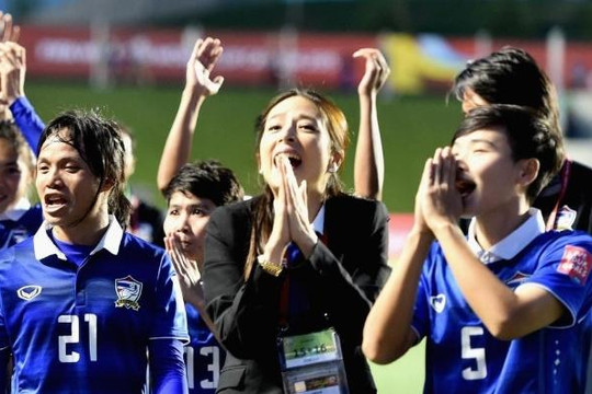 Thái Lan nói bị đánh cắp tấm HCV bóng đá nữ
