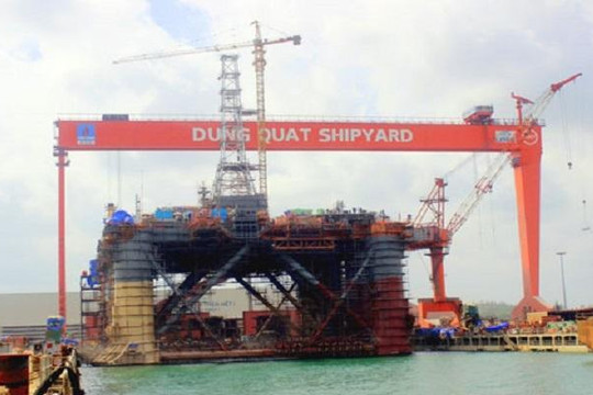 PVN mất 5.000 tỉ nếu không bán được Nhà máy đóng tàu Dung Quất