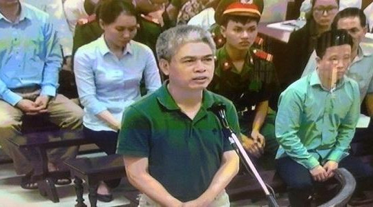 Nguyễn Xuân Sơn bất ngờ khai khoản tiền 'chăm sóc' lãnh đạo PVN