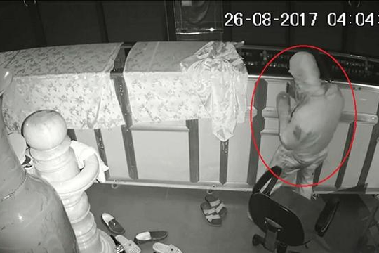 Hà Tĩnh: 200 triệu cho thông tin bắt được tên trộm tiệm vàng
