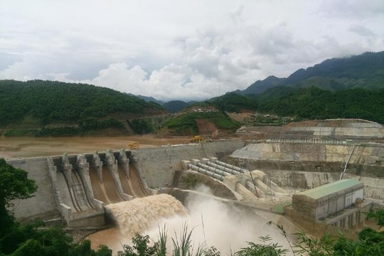 Nhà máy Thủy điện Trung Sơn của Việt Nam bắt đầu hoạt động