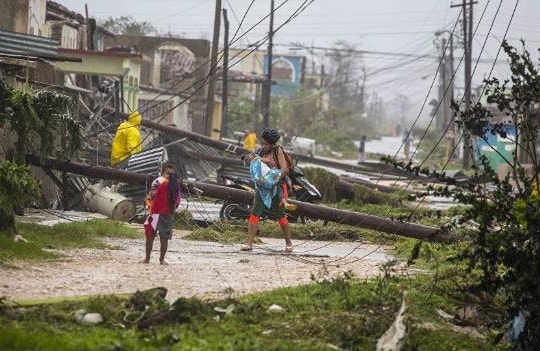 Nga sẽ giúp Cuba giải quyết hậu quả siêu bão Irma