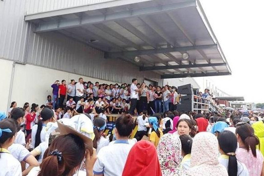 Hàng nghìn công nhân Thanh Hóa đi làm trở lại sau 3 ngày đình công