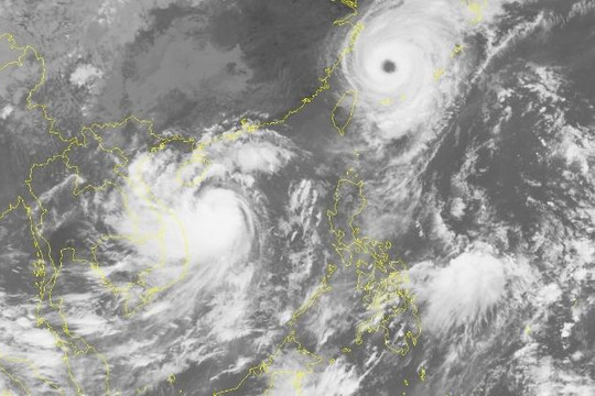 Trưa mai 15.9, bão số 10 vào đất liền từ Nghệ An-Quảng Trị, gió giật cấp 15