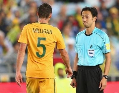 Từ vòng 21 V-League: Trọng tài ngoại sẽ điều khiển những trận cầu 'nóng'