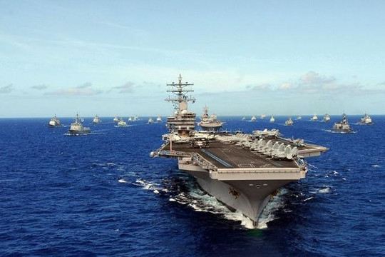Máy bay Mỹ cảnh giác Trung Quốc tại Biển Đông