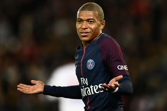  Kylian Mbappe chê bai Neymar không giỏi bằng Griezmann