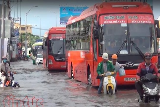 TP.HCM: Chiều tối nay 8.10 đỉnh triều cường, nguy cơ ngập lụt rất cao