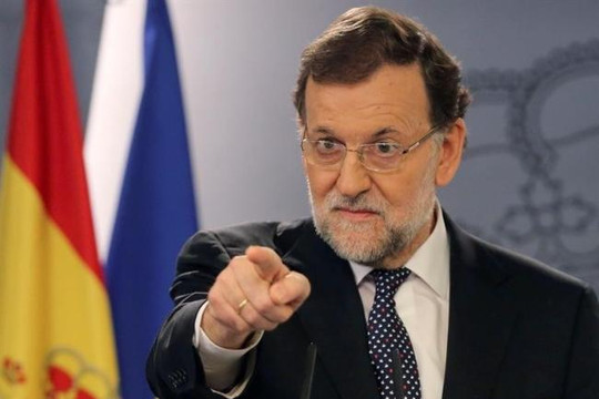 Thủ tướng Tây Ban Nha ra 'tối hậu thư' với Catalan
