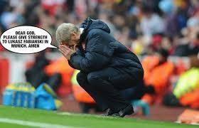 Arsène Wenger và nỗi lo từ phòng thay đồ Arsenal