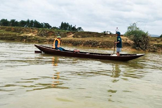 Hà Tĩnh: Người đàn ông mất tích trên sông khi đi tìm trâu