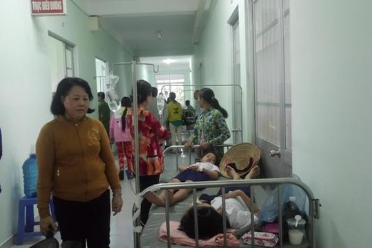 Vụ ngộ độc sữa ở Hậu Giang: 39 học sinh phải lưu lại viện