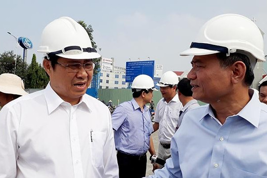 Bí thư, Chủ tịch Đà Nẵng đốc thúc hoàn thành hầm chui quan trọng phục vụ APEC