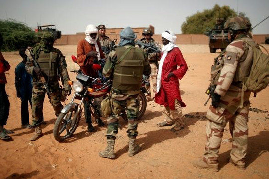 Mỹ hứa cho quân chống khủng bố ở châu Phi 60 triệu USD