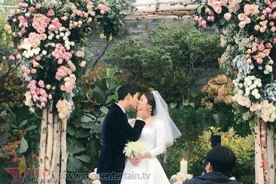 Song Hye Kyo, Song Joong Ki tung ảnh cưới chụp ở Mỹ sau hôn lễ