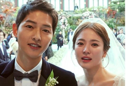 Song Hye Kyo - Song Joong Ki từ chối 300 tỉ của một công ty Trung Quốc để phát trực tiếp hôn lễ