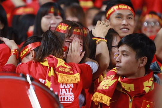 Từ những trận thua bẽ mặt của bóng đá Việt nghĩ về vai trò Tâm lý học