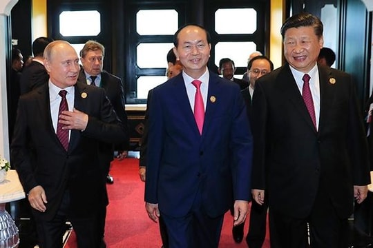 Hình ảnh các nhà lãnh đạo APEC trong phiên họp kín đầu tiên