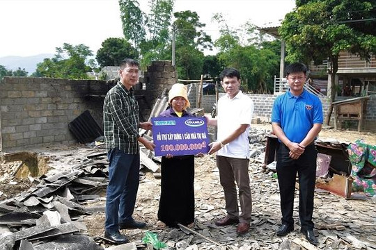 Vinamilk hỗ trợ 3 tỉ đồng cho người dân vùng lũ 3 tỉnh Yên Bái, Hòa Bình và Thanh Hóa