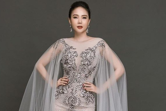 Á hậu Dương Yến Ngọc dự thi Hoa hậu Quý bà Hòa bình Thế giới 2017
