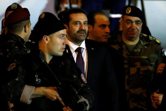 Bị Tổng thống bác đơn từ chức, Thủ tướng Lebanon bất ngờ về nước