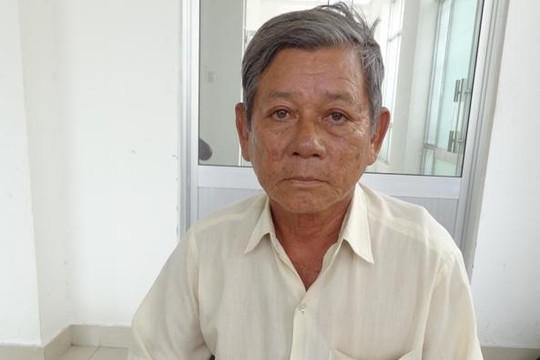 Uất ức vì trắng tay, cụ ông bán vé số kiện Tòa án nhân dân tỉnh Tiền Giang