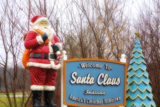 Thị trấn ‘Ông già Noel’ nhận và trả lời hơn 20.000 thư mỗi năm