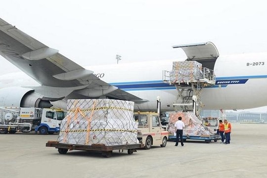 Doanh nghiệp hàng không Việt Nam chỉ chiếm 12% thị phần logistics