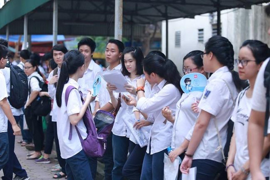 Sở GD-ĐT Hà Nội bác tin đồn thi tuyển sinh vào lớp 10 bằng môn Ngoại ngữ