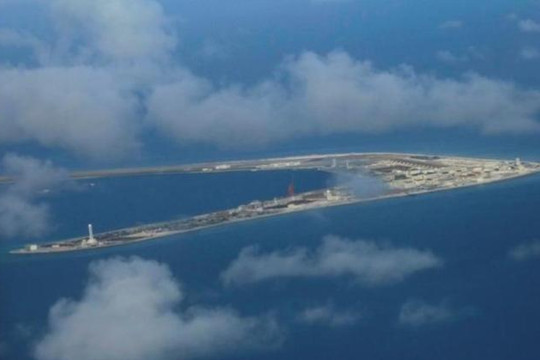 Trung Quốc thừa nhận có cải tạo, xây dựng phi pháp trên Biển Đông năm 2017