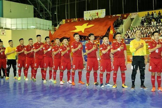 Chuẩn bị VCK châu Á 2018, tuyển futsal Việt Nam công bố danh sách 'khủng'