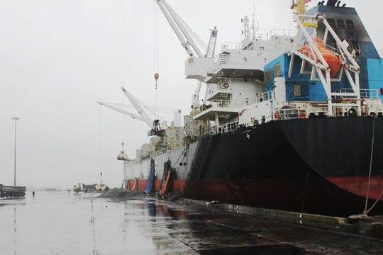 Cảng Vũng Áng được tiếp nhận tàu hàng trên 6 vạn tấn