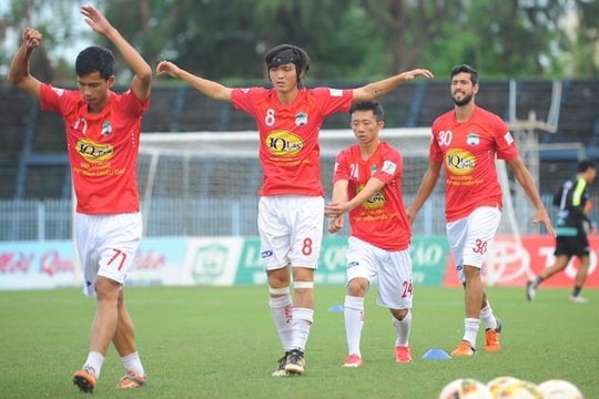 Không mua được Công Phượng, Thai League chiêu mộ trung vệ HAGL