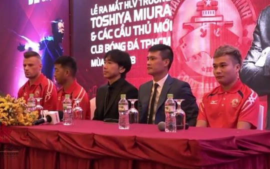 Lê Công Vinh chính thức ra mắt dàn cầu thủ 'khủng' và HLV Miura, tuyên bố tham vọng vào top 3 V-League 2018