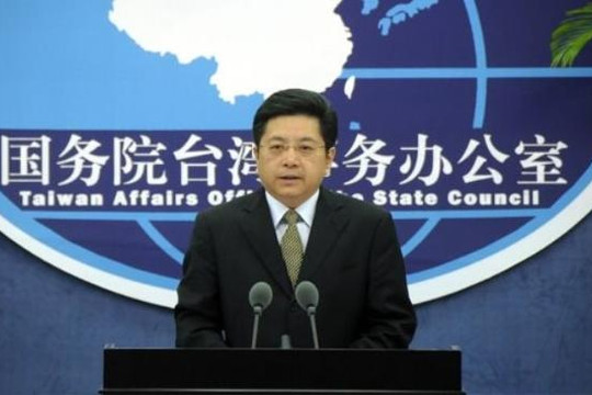 Trung Quốc tuyên bố không cần Đài Loan cho phép để mở đường bay mới