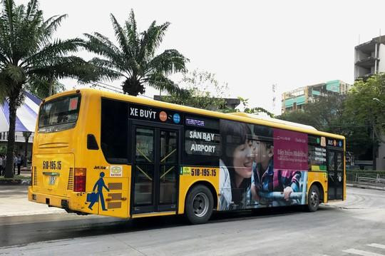 Hai tuyến xe buýt miễn phí ra vào sân bay Tân Sơn Nhất dịp Tết